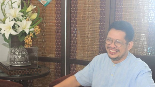 Tinggalkan Danny, Golkar Pilih None