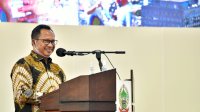 Tito Karnavian Beri Arahan Rapat Persiapan Pilkada Serentak di Sulsel