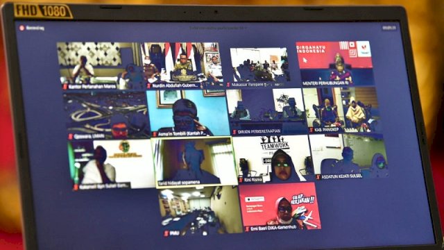 Nurdin Berkomitmen Percepat Kereta Api di Sulsel