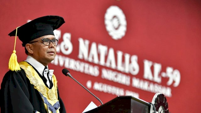 Gubernur Sulsel Nurdin Abdullah menghadiri Dies Natalis ke 59 UNM di Auditoriun Kampus Pinisi UNM Makassar, Selasa (4/8/2020).