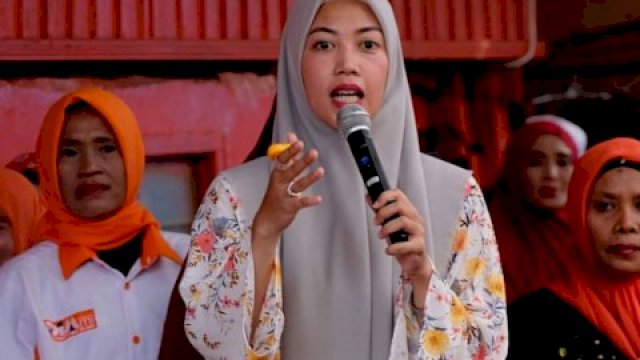 Juru Bicara (Jubir) Adama, Indira Mulyasari Paramastuti