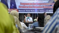 Zaenal Beta Sosialisasikan Perda Pengawasan dan Pengendalian Minol