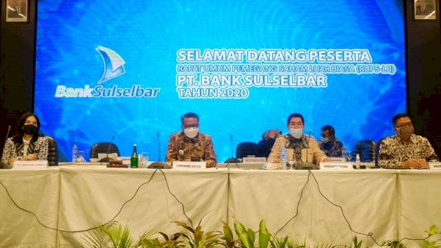 Bank Sulselbar menggelar Rapat Umum Pemegang Saham (RUPS) di Hotel Rindra, Kamis (15/10/2020). ()