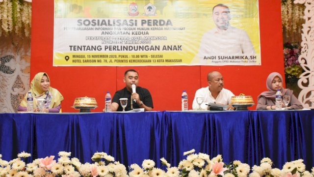 Anggota DPRD Makassar, Andi Suharmika sosialisasikan Perda Perlindungan Anak, di Hotel Sorison, Minggu (15/11/2020).