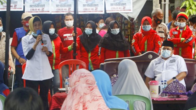 Warga Karang Anyar menyatakan sikap mendukung pasangan Appi-Rahman. 