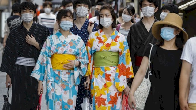 ilustrasi penggunaan masker. (int)