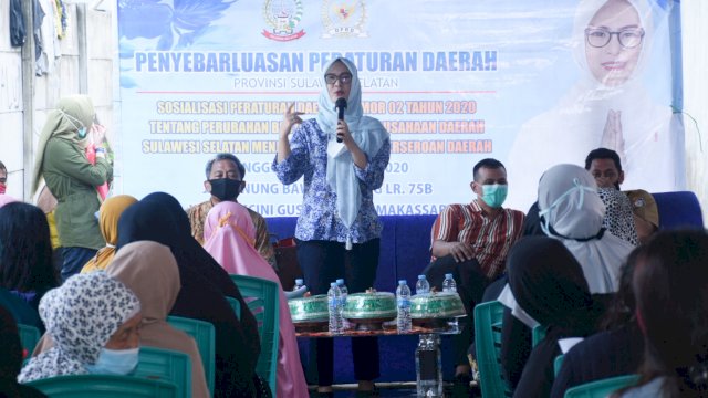 Anggota DPRD Sulsel, Andi Rachmatika Dewi sosialisasikan bentuk hukum Perda Perusda menjadi Perseroda, Jl Gunung Bawakaraeng Makassar, Sabtu (5/12/2020).