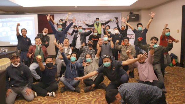 Pewarta Foto Indonesia (PFI) Makassar mengadakan Musda ke-3 pemilihan ketua, di Hotel Claro, Sabtu (19/12/2020).