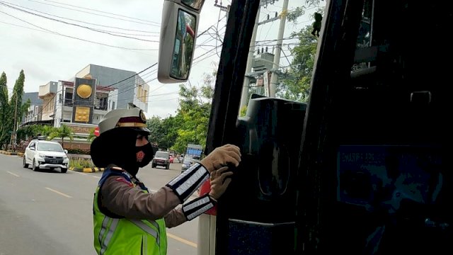 Jelang Nataru, Pemudik Trans Sulawesi Diimbau Terapkan Protokol Kesehatan