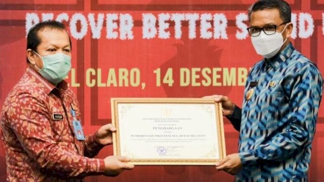 Gubernur Sulsel Nurdin Abdullah mendapatkan penghargaan dari Kementerian Hukum dan Hak Asasi Manusia (Kemenkumham) RI. 