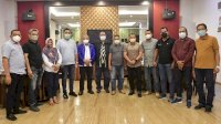 Makan Malam Bareng 11 DPC, IAS Mappatabe Maju Musda Demokrat