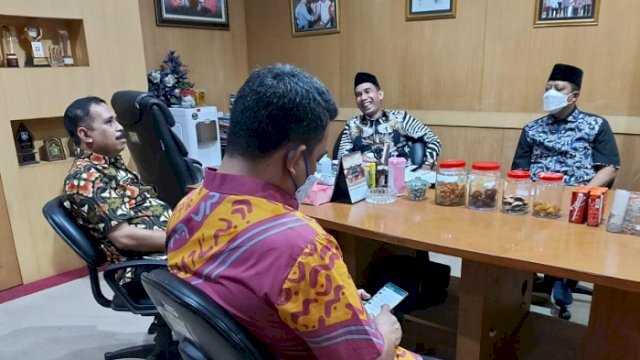 Didampingi Sekwan, Ketua DPRD Serahkan Hasil Penetapan Danny-Fatma ke Kantor Gubernur