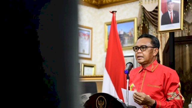 Hadiri Dies Natalis FIKP Unhas, Nurdin Paparkan Potensi Udang Windu hingga Kapal Nelayan