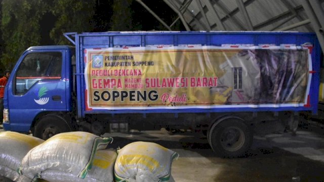 Pemkab Soppeng Dirikan Posko Bantuan, Malam Ini Dikirim ke Sulbar