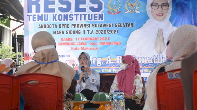 Anggota DPRD Sulsel, Andi Rachmatika Dewi melakukan reses ke 5 masa sidang ke II tahun 2020/2021, di Kelurahan Sambung Jawa Makassar, Kamis (11/2/2021).