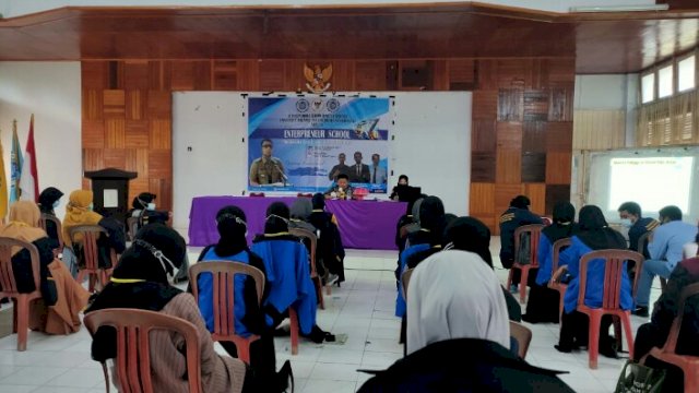 Begini Pola Pemasaran di Tengah Pandemi yang Dipaparkan Kadis Kominfo Sinjai