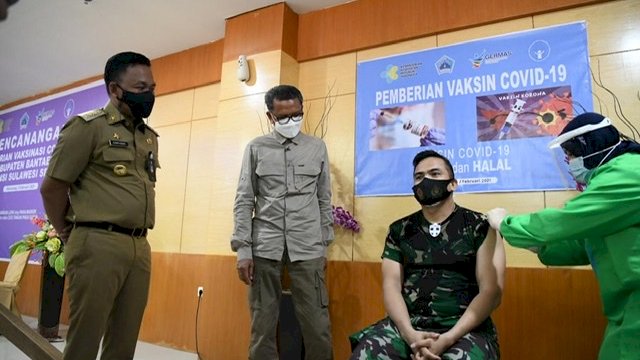 Gubernur Launching Pencanangan Vaksinasi Covid-19 di Bantaeng