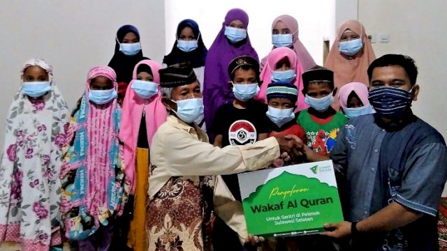 Dompet Dhuafa Sulsel Sedekah Al-Qur’an ke Pedalaman Luwu Utara