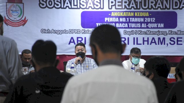Anggota DPRD Makassar, Ari Ashari Ilham sosialisasikan Perda Baca Tulis Al-Qur'an, di Arotel Smile, Rabu (3/3/2021).