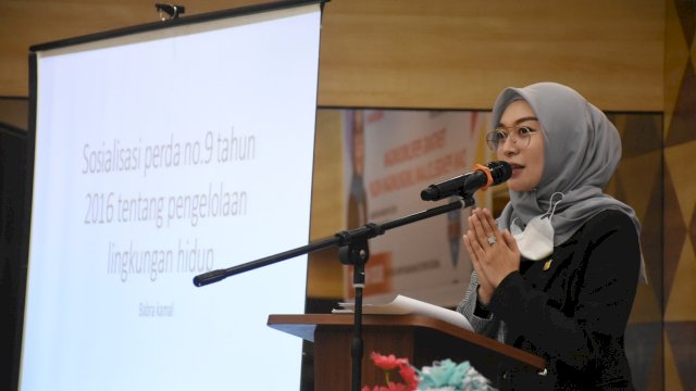 Anggota DPRD Makassar, Budi Hastuti Sosialisasikan Perda Perlindungan dan Pengelolaan Lingkungan Hidup, di Hotel Pessona, Jumat (26/3/2021).