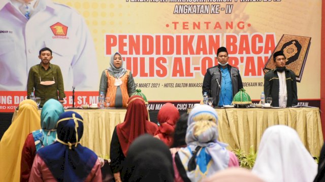 Anggota DPRD Makassar, Nunung Dasniar sosialisasikan Perda Baca Tulis Al-Quran, di Hotel Dalton, Jumat (26/3/2021).
