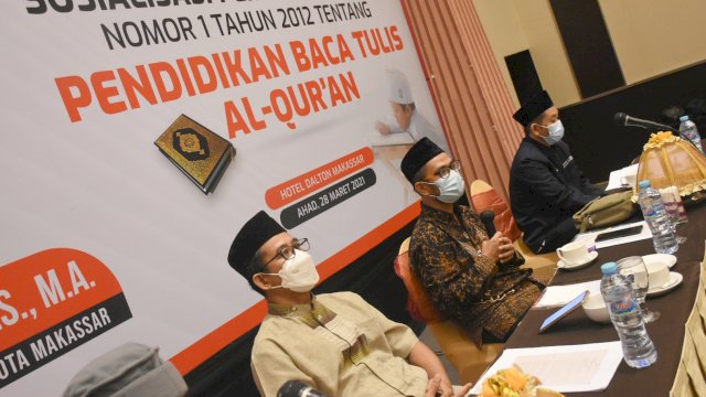 Anggota DPRD Makassar, Andi Hadi Ibrahim sosialisasikan Perda Baca Tulis Al Quran, di Hotel Dalton, Minggu (28/3/2021).