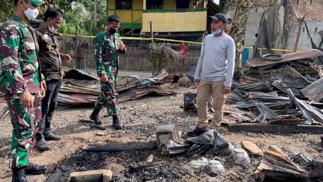 Pimpinan DPRD Sulsel Kunjungi dan Salurkan Bantuan untuk Korban Kebakaran di Sidrap