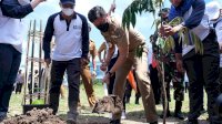 Bupati Gowa Tanam Pohon di Bilibili, Ini Pesannya