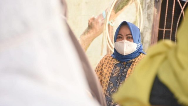 Anggota DPRD Kota Makassar, Hj Astiah menggelar tatap muka dengan konstituen dalam reses kedua masa sidang kedua tahun anggaran 2020-2021 di Kelurahan Buloa, Selasa (20/4/2021)