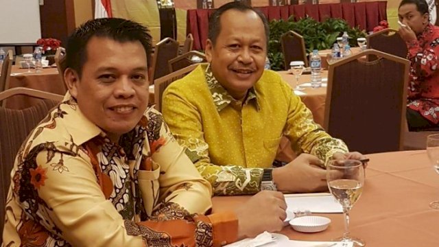 Ketua ASDAMKINDO Sulsel A. Mallombassi Hamka, SE, MSi dan Sekretaris Syamsinar Alam. ()