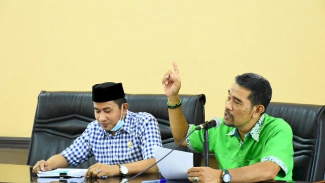 Pertanyakan Kondisi Jalan, Warga Perumnas Lambassang Mengadu ke DPRD Sinjai
