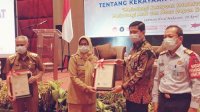 Pesta Adat &lsquo;Marimpa Salo&rsquo; Dapat Sertifikat Kekayaan Intelektual Komunal dari Kemenkumham