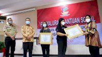 Mensos Berikan Santunan kepada Keluarga Korban KKB Papua dan Ledakan Bom Katedral