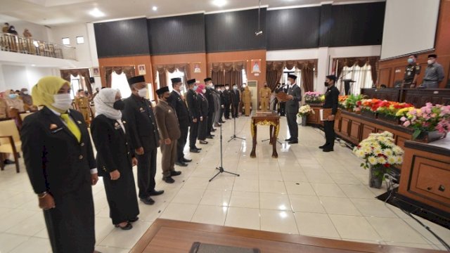 Bupati Sinjai Lantik 11 Pejabat Eselon II, Ini Nama-namanya
