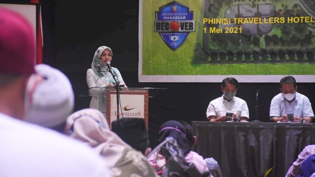 Anggota DPRD Makassar, Budi Hastuti sosialisasikan Perda Rencana Tata Ruang Wilayah (RTRW) di Hotel Phinisi Travelers, Jl Lamadukelleng Buntu, Sabtu (1/5/2021).