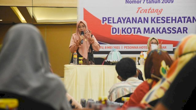 Anggota DPRD Makassar, Hj Kartini sosialisasikan Perda Pelayanan Kesehatan, di Hotel Pessona, Sabtu (8/5/2021).