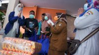 NasDem Peduli, Cicu Salurkan Langsung Bantuan ke Warga Korban Kebakaran Tinumbu