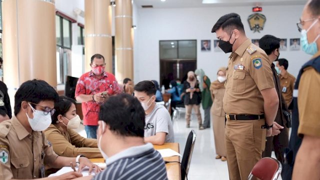 Pantau Vaksinasi untuk Warga Tionghoa, Adnan: Tujuannya untuk Herd Immunity
