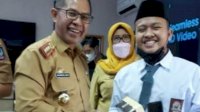 Kadisdik Sulsel Langgar Prokes saat Bersama Siswa Baru