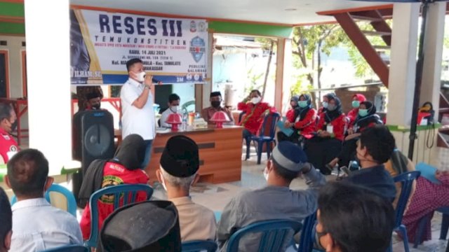 Anggota DPR Makassar, Ari Ashari Ilham mengadakan reses ketiga masa sidang ketiga 2020/2021, Rabu (15/7/2021).