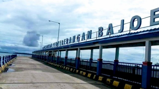 Dermata Pelabuhan Penyeberangan Bajoe. (int)