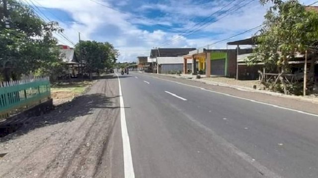 Ruas Jalan Soppeng-Sidrap Sepanjang 7 Km Sudah Mulus, Masih Tersisa 1,6 Km yang Rusak