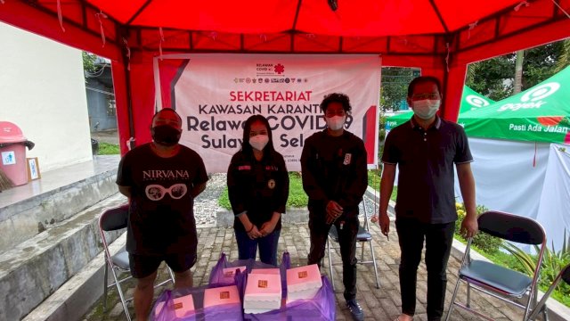 Bantu Warga Selama Pandemi, Lihat yang Dilakukan Dokter Asal Makassar Ini