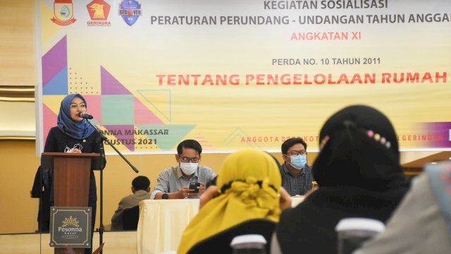 Anggota DPRD Makassar, Budi Hastuti sosialisasikan Perda Pengelolaan Rumah Kost, di Hotel Pessona, Jl Mappanyukki, Kamis (19/8/2021).