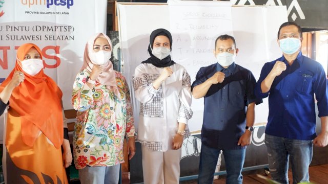 Tingkatkan Kualitas Pelayanan Publik, Dinas PMPTSP Sulsel Gelar Bimbingan Teknis Service Excellence