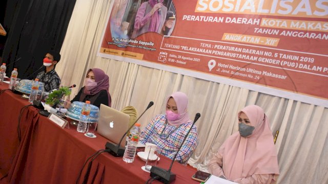 Wakil Ketua DPRD Makassar, Andi Suhada Sappaile sosialisasikan Perda Pengarusutamaan Gender (PUG), di Hotel Horison, Sabtu (28/8/2021).