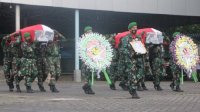 Jenazah 2 TNI Gugur di Maybrat Dibawa ke Rumah Duka di Pangkep dan Barru
