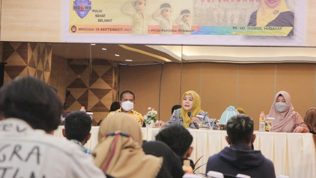 Anggota DPRD Makassar, Nurul Hidayat sosialisasikan Perda Kepemudaan, di Hotel Pessona, Minggu (19/9/2021).