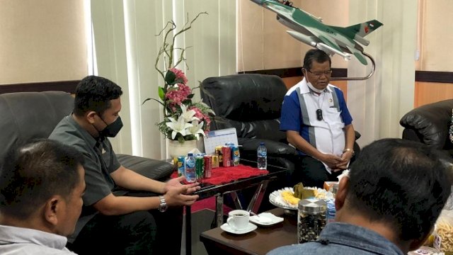 Mahasiswa UNM Peraih Medali di PON Papua Akan Bebas SPP