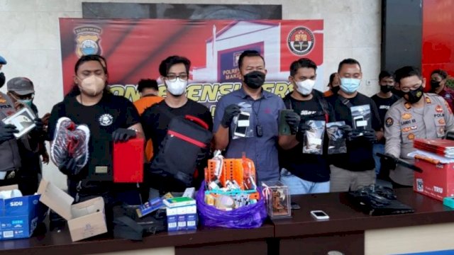 Polisi saat rilis kasus (int)